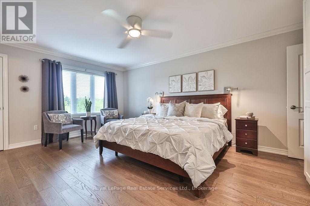 












34 - 2400 NEYAGAWA BOULEVARD

,
Oakville (RO River Oaks),




Ontario
L6H7P5

