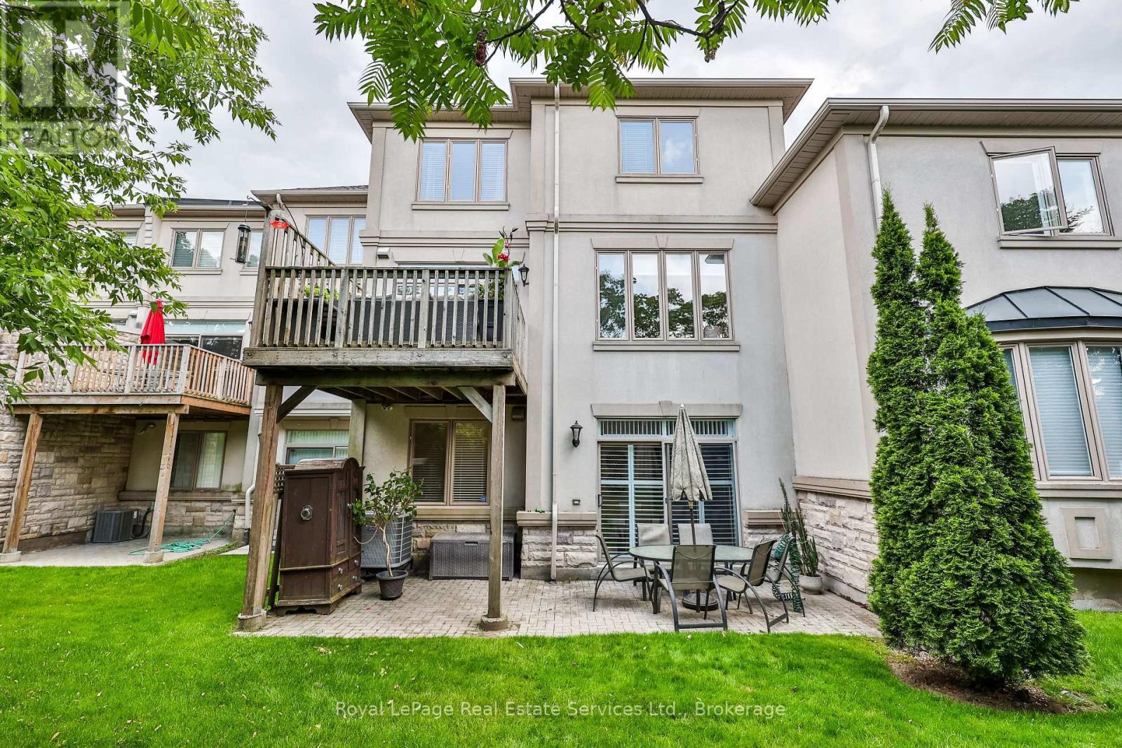 












34 - 2400 NEYAGAWA BOULEVARD

,
Oakville (RO River Oaks),




Ontario
L6H7P5

