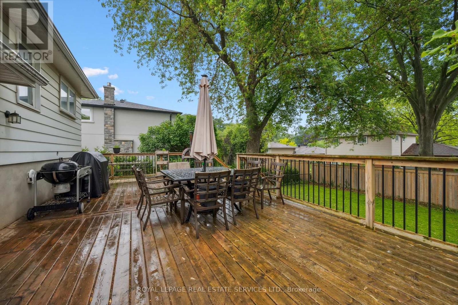 












2138 REBECCA STREET

,
Oakville,




Ontario
L6L2A5


