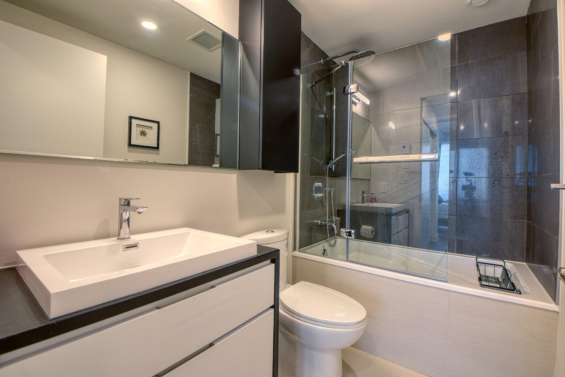 









1188


Rue St-Antoine O.

, 2602,
Montréal (Ville-Marie),




QC
H3C1B4

