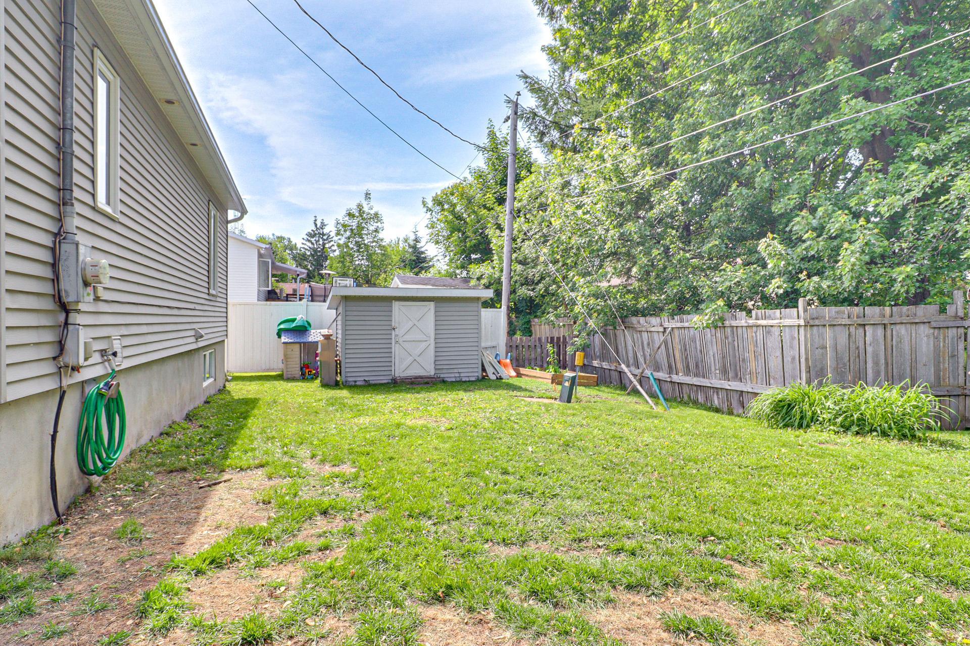 









40


Rue Émile

,
Lanoraie,




QC
J0K1E0


