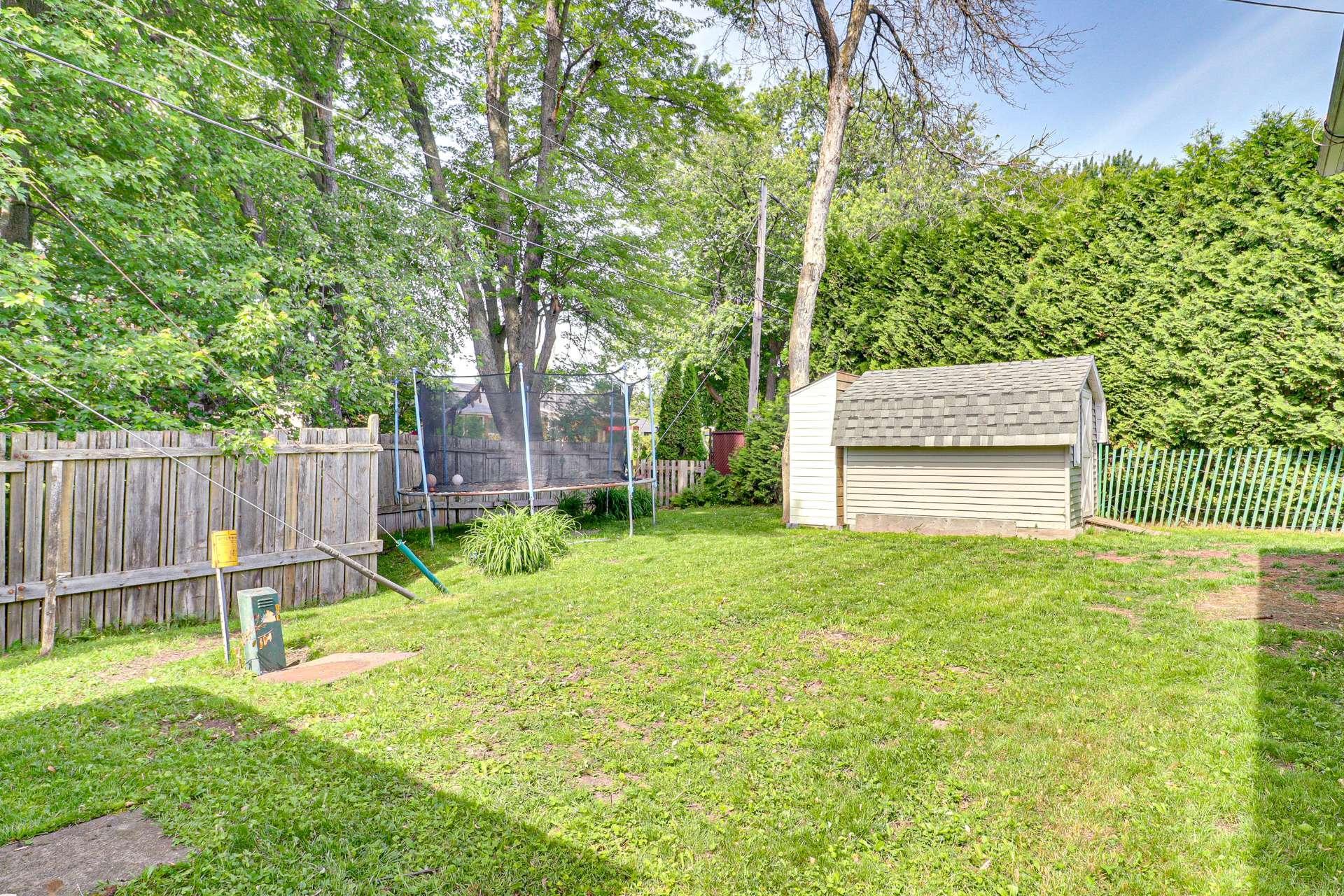 









40


Rue Émile

,
Lanoraie,




QC
J0K1E0

