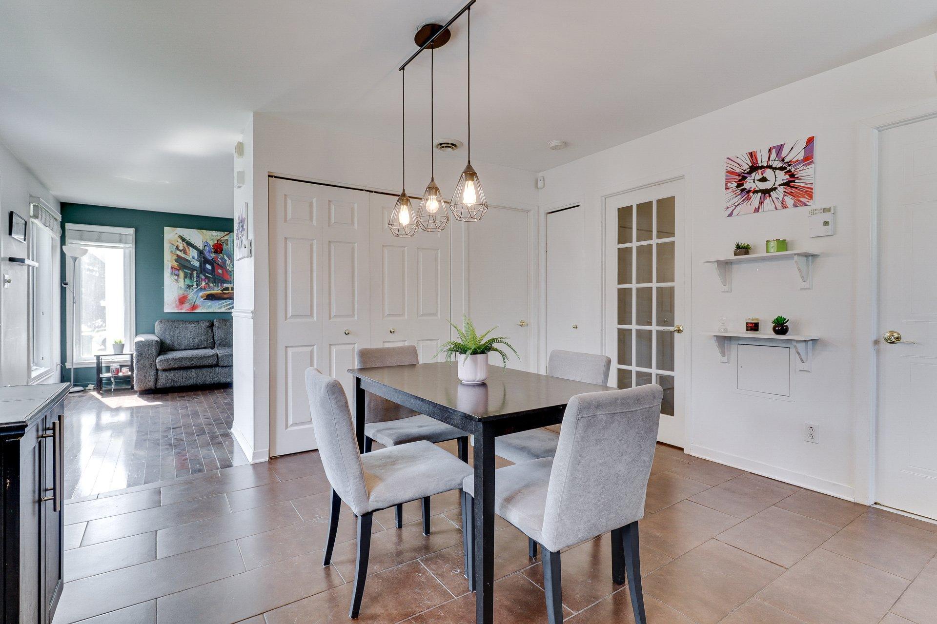 









40


Rue Émile

,
Lanoraie,




QC
J0K1E0

