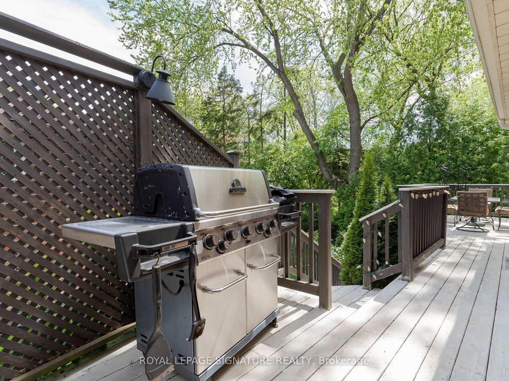









31


Norbert

Crescent,
Toronto,




ON
M9C 3J8

