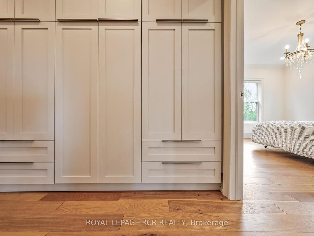









7


John

Street,
East Garafraxa,




ON
L9W 7G4

