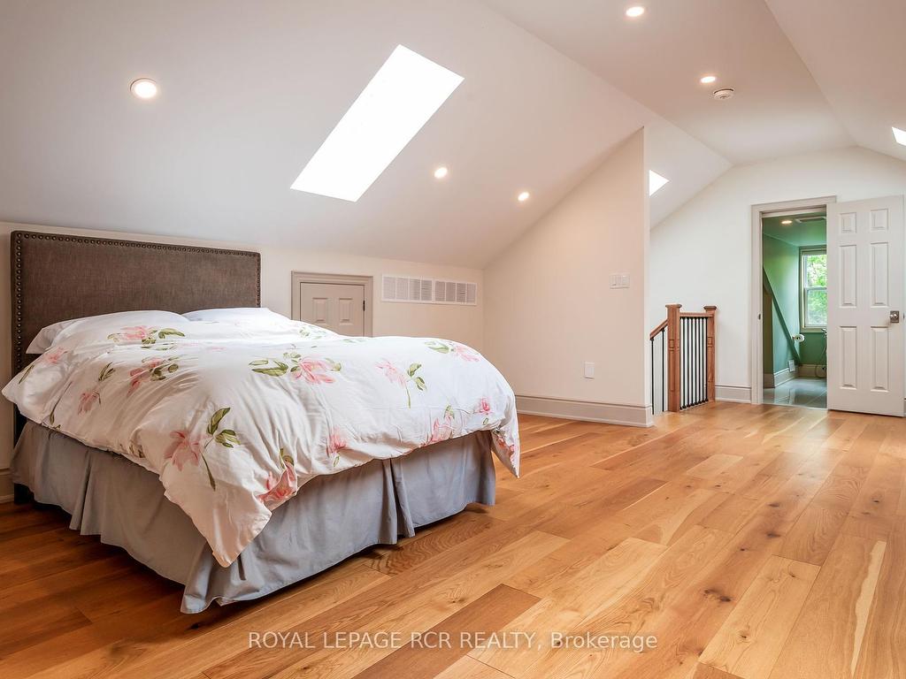 









7


John

Street,
East Garafraxa,




ON
L9W 7G4

