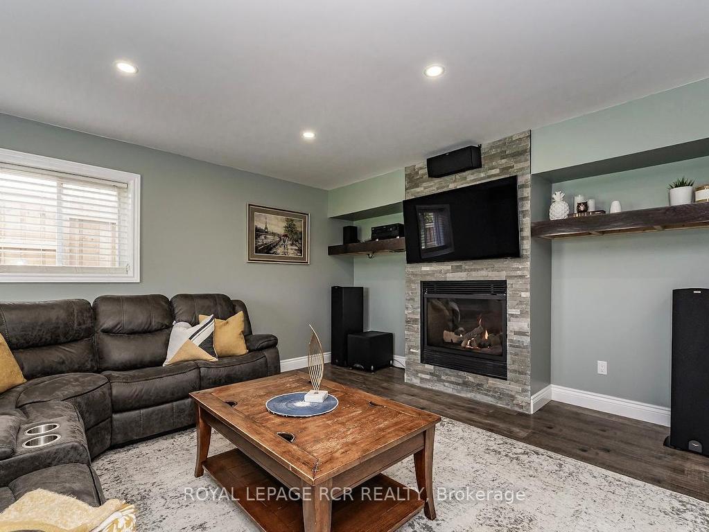 









276


Millburn

Boulevard, B,
Centre Wellington,




ON
N1M 3S3

