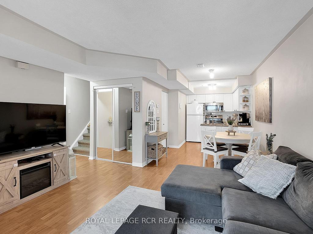 









3A


Robert

Lane,
Halton Hills,




ON
L7G 5L9

