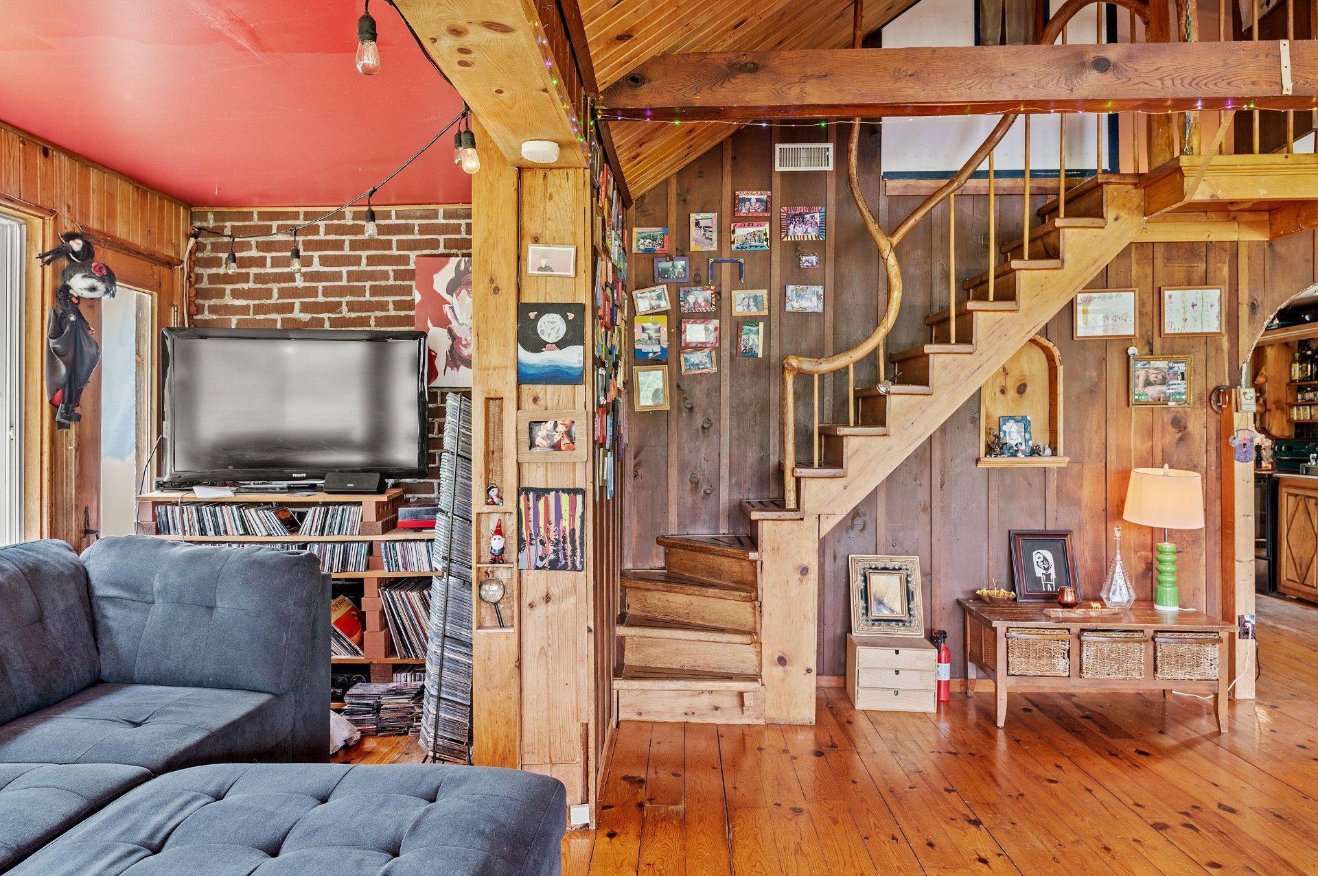 









2301


Rue St-Hilaire

,
Val-Morin,




QC
J0T2R0

