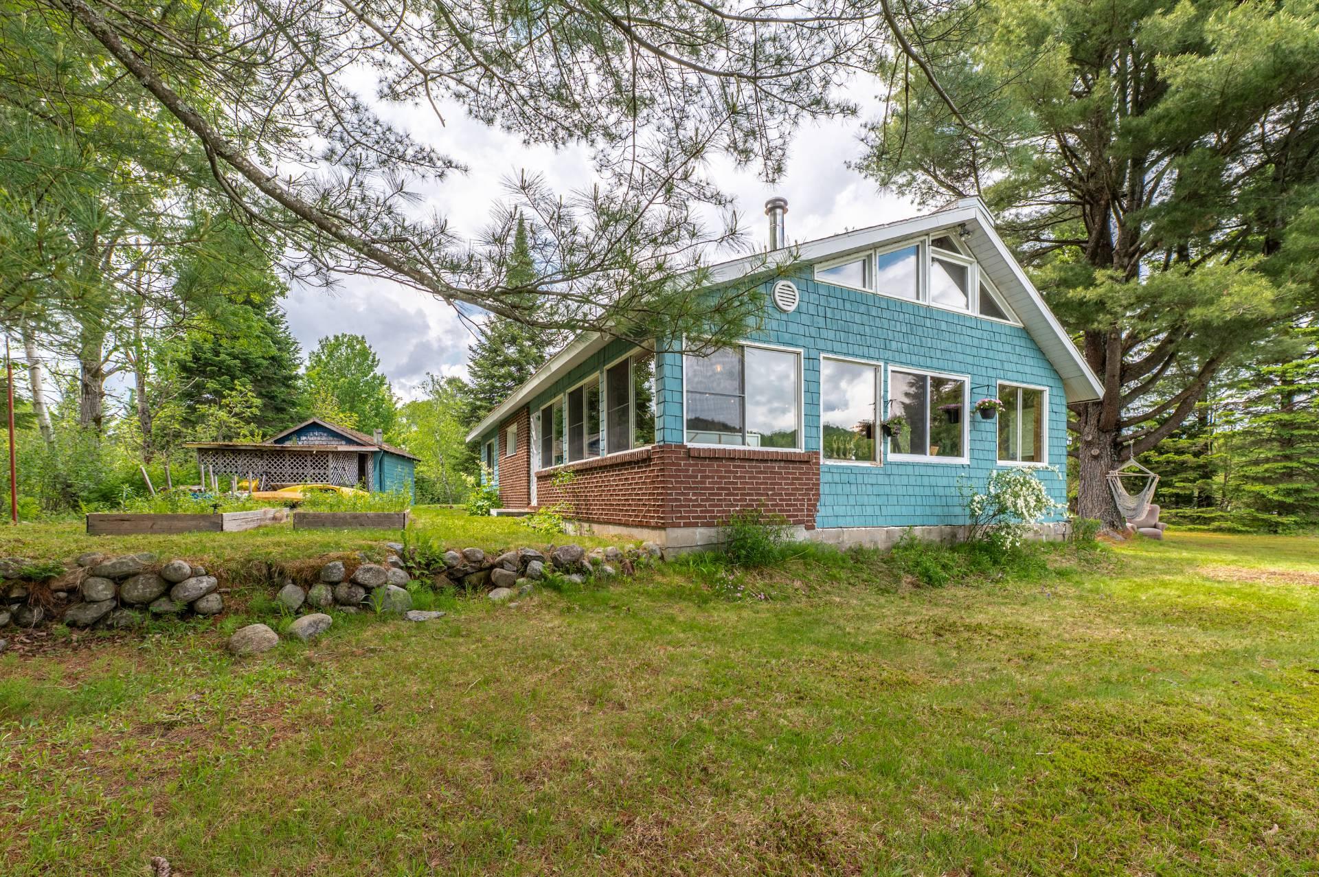 









2301


Rue St-Hilaire

,
Val-Morin,




QC
J0T2R0

