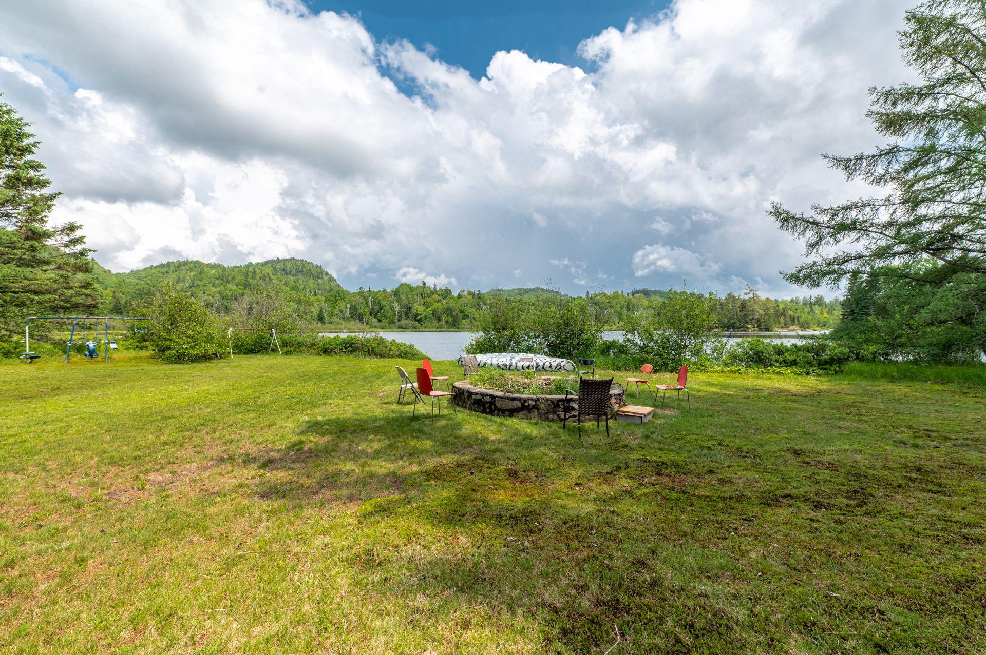 









2301


Rue St-Hilaire

,
Val-Morin,




QC
J0T2R0

