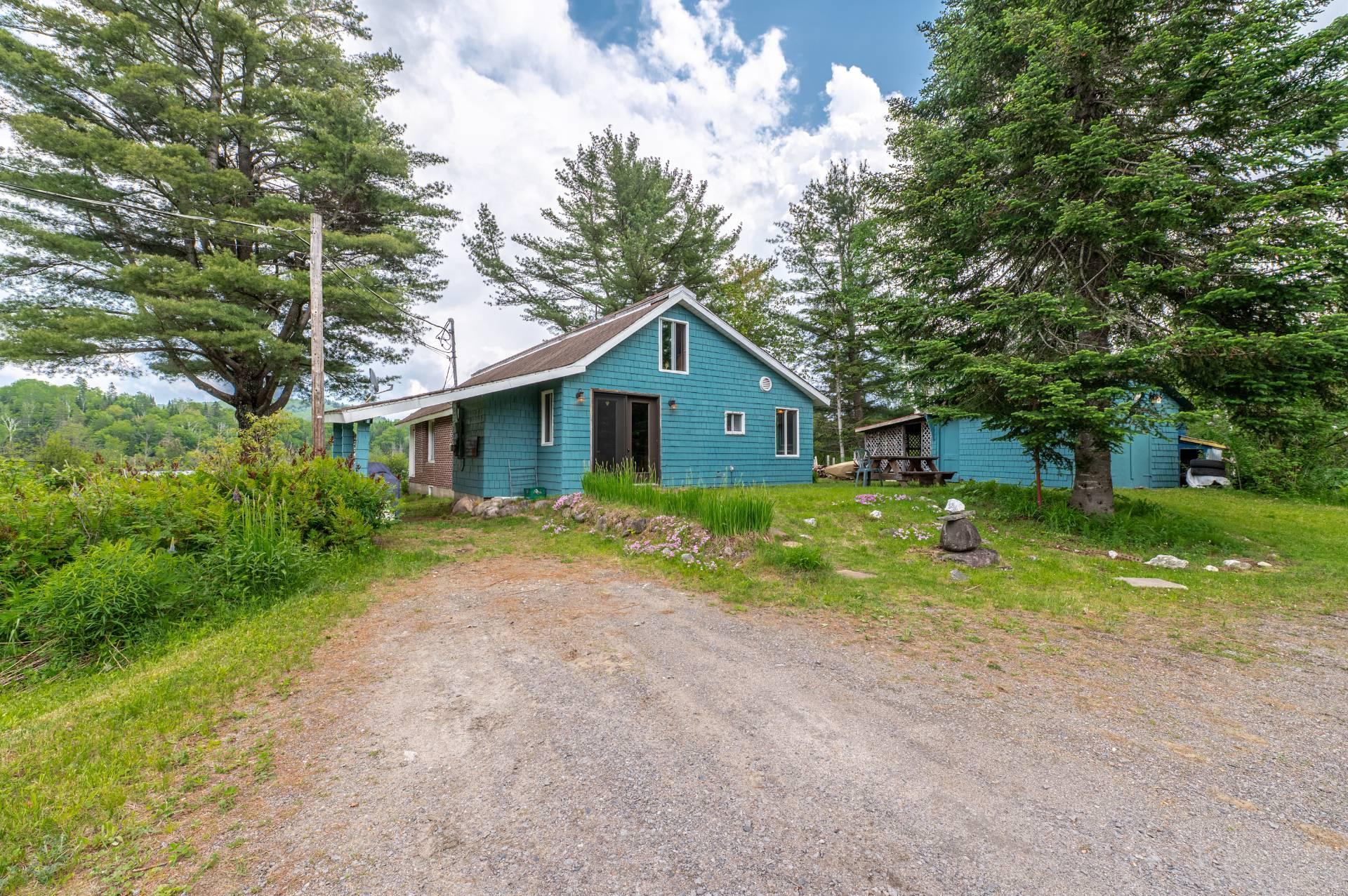 









2301


Rue St-Hilaire

,
Val-Morin,




QC
J0T2R0

