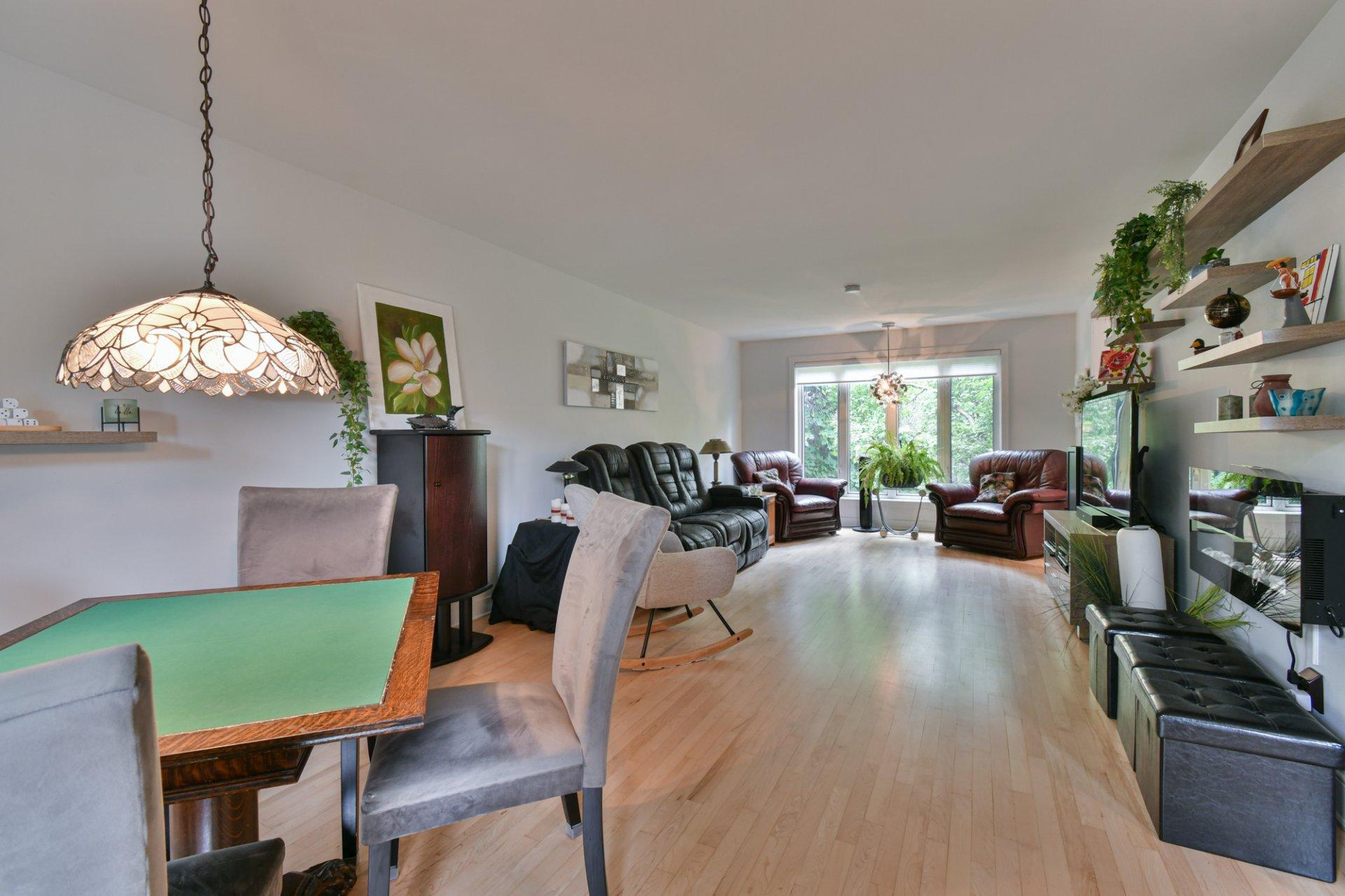 









526


Rue du Bois-de-Boulogne

,
Terrebonne (Terrebonne),




QC
J6Y1N6

