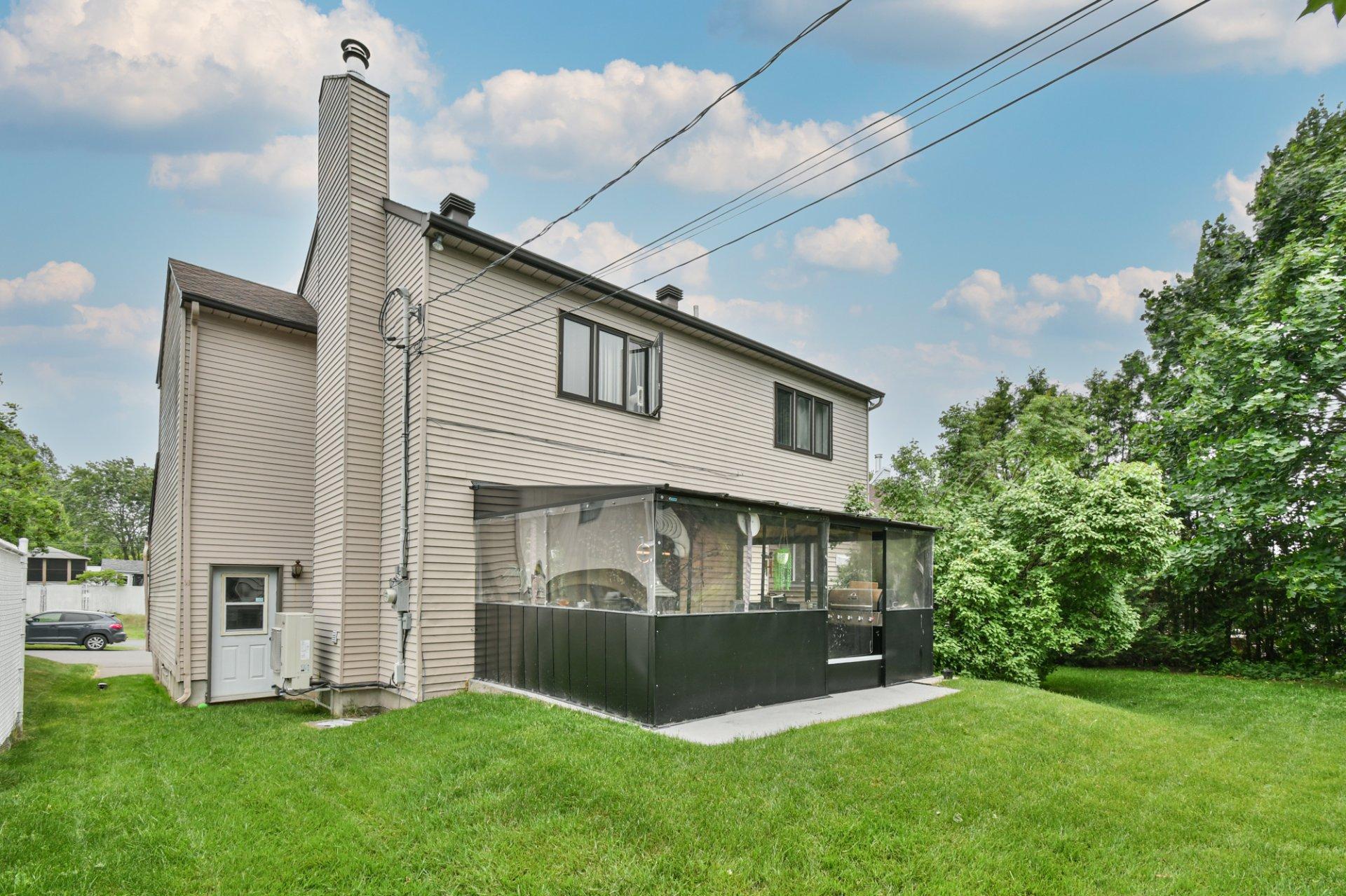 









526


Rue du Bois-de-Boulogne

,
Terrebonne (Terrebonne),




QC
J6Y1N6

