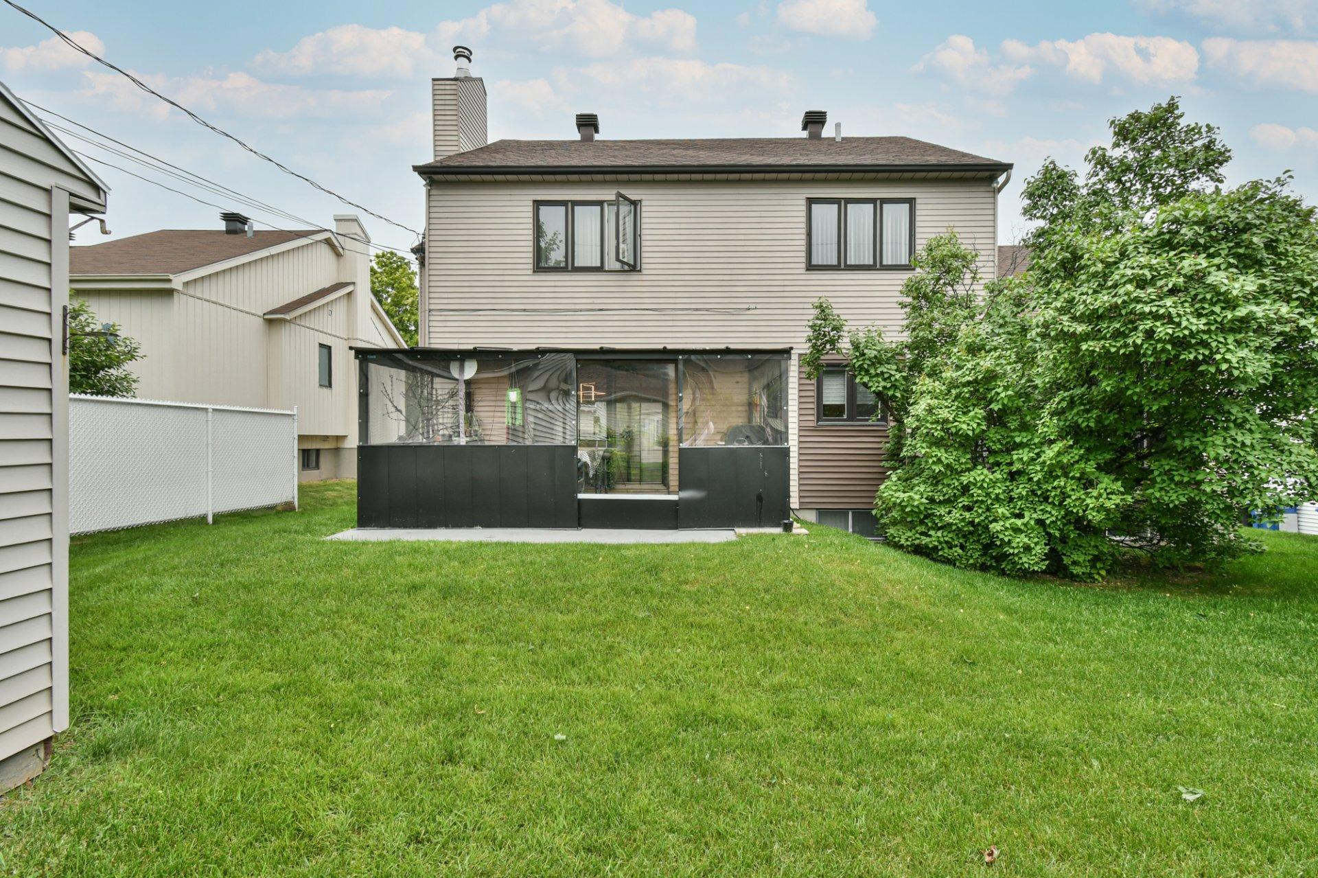 









526


Rue du Bois-de-Boulogne

,
Terrebonne (Terrebonne),




QC
J6Y1N6

