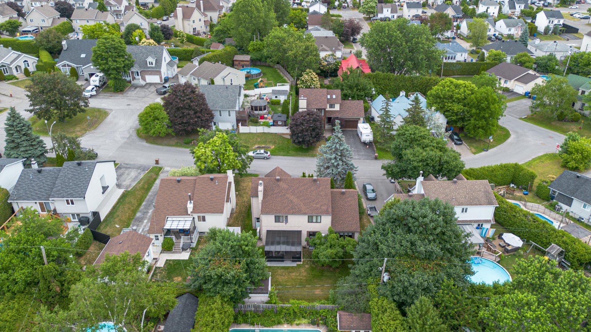 









526


Rue du Bois-de-Boulogne

,
Terrebonne (Terrebonne),




QC
J6Y1N6

