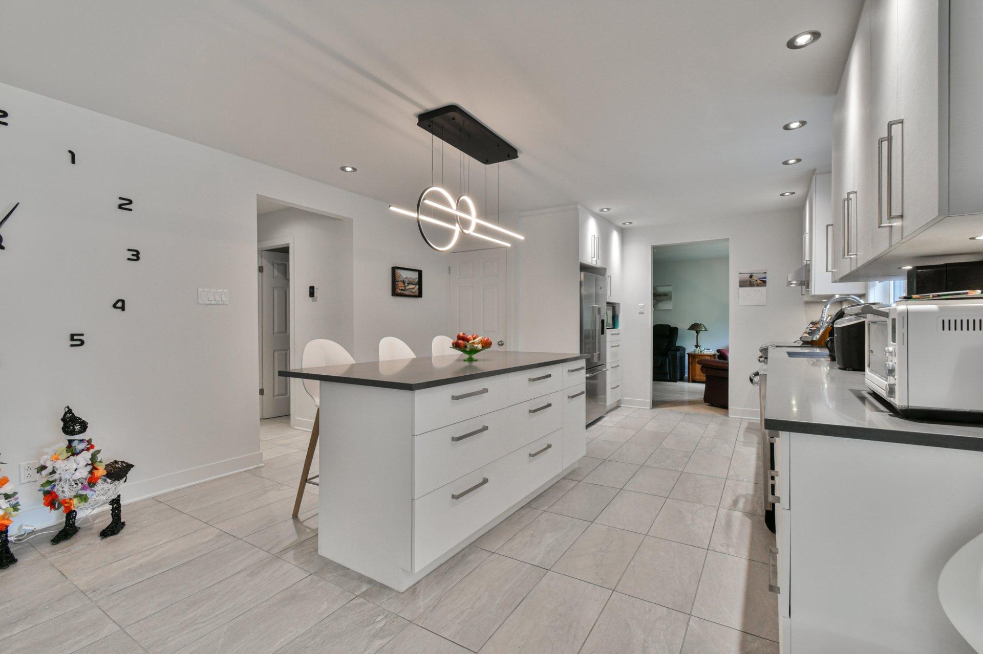 









526


Rue du Bois-de-Boulogne

,
Terrebonne (Terrebonne),




QC
J6Y1N6

