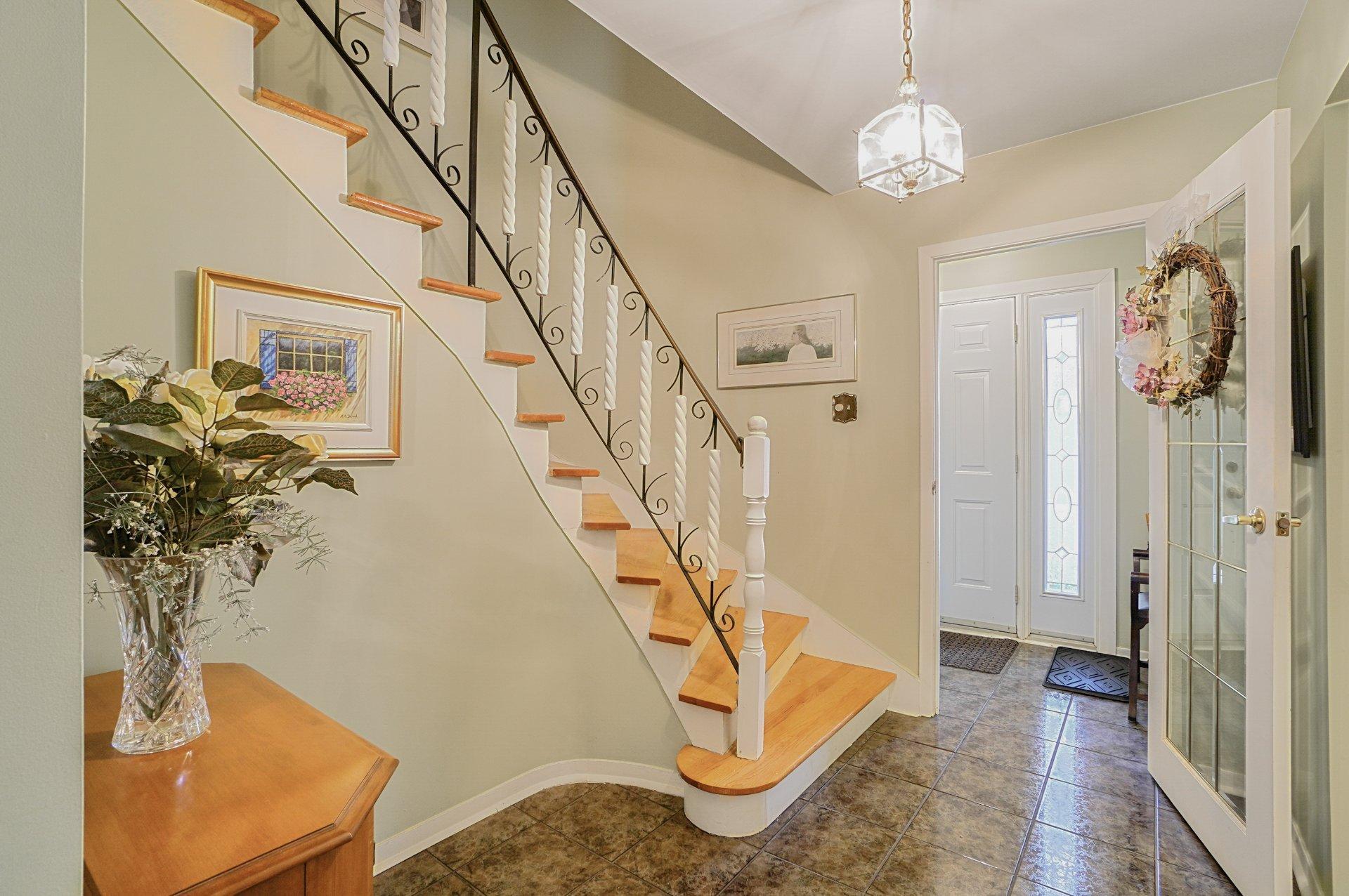 









17224


Boul. Brunswick

,
Kirkland,




QC
H9J1K9

