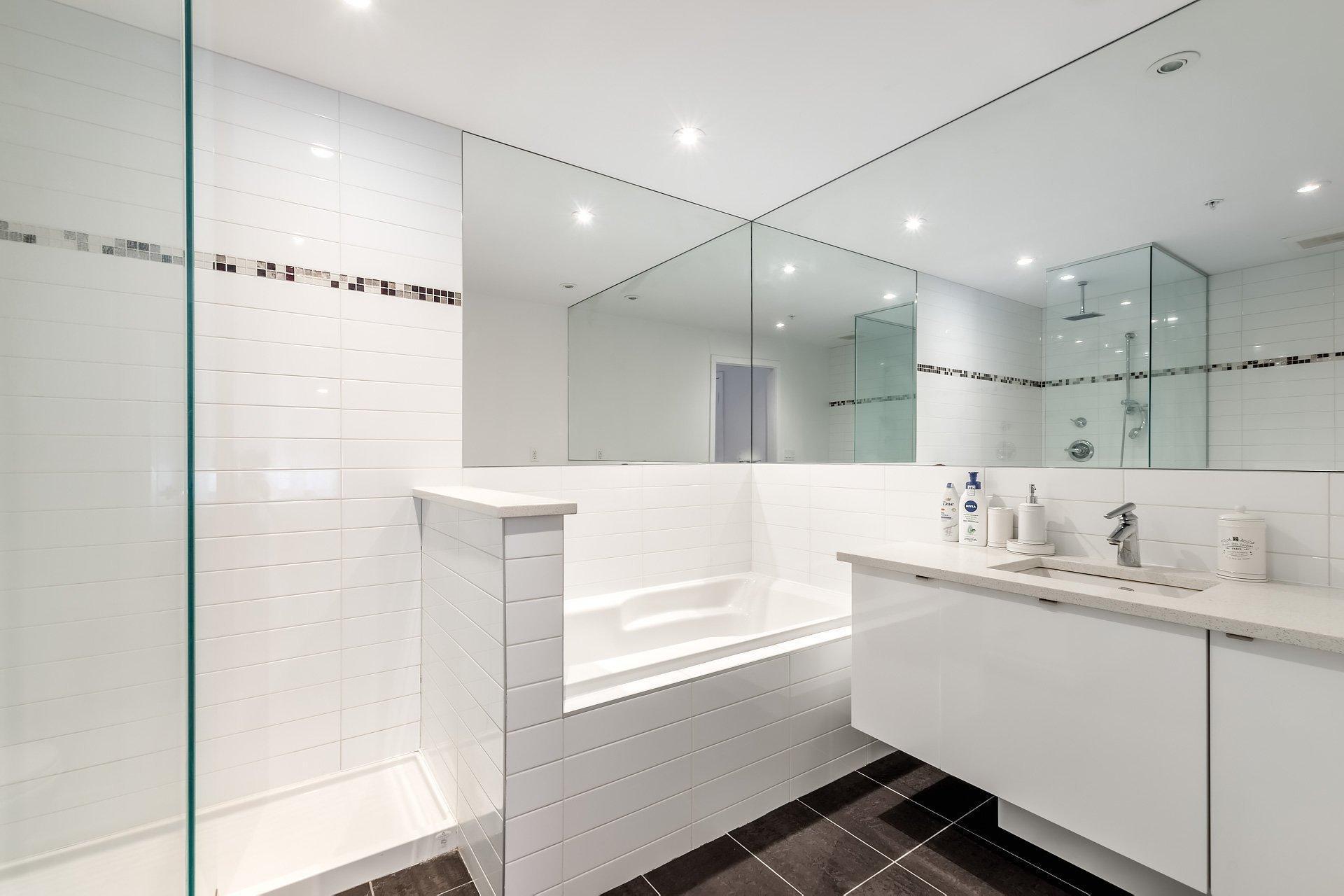 









7317


Av. Victoria

, 211,
Montréal (Côte-des-Neiges/Notre-Dame-de-Grâce),




QC
H4P0A3


