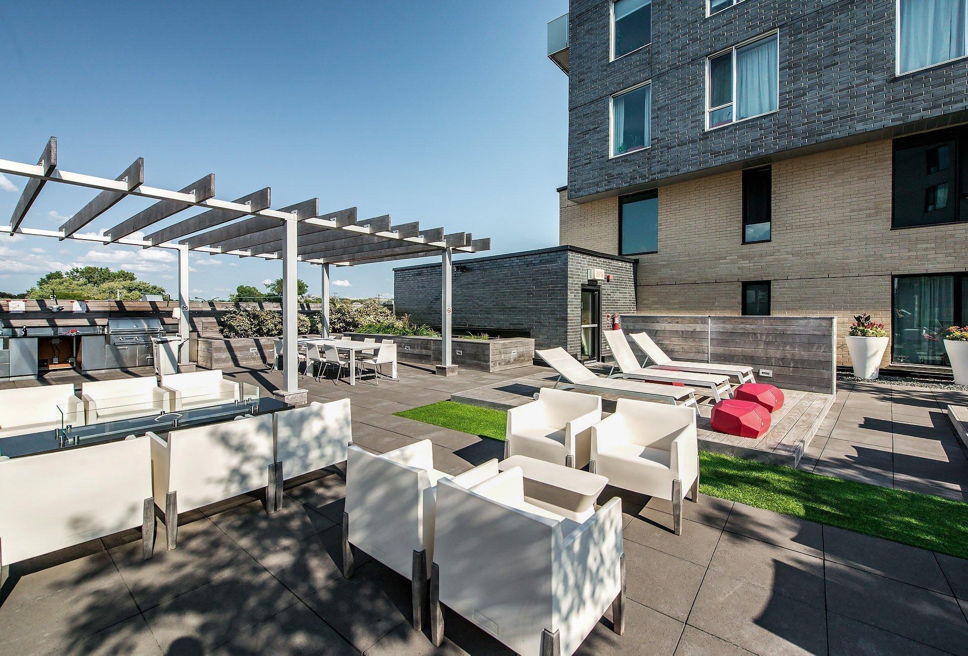 









7317


Av. Victoria

, 211,
Montréal (Côte-des-Neiges/Notre-Dame-de-Grâce),




QC
H4P0A3

