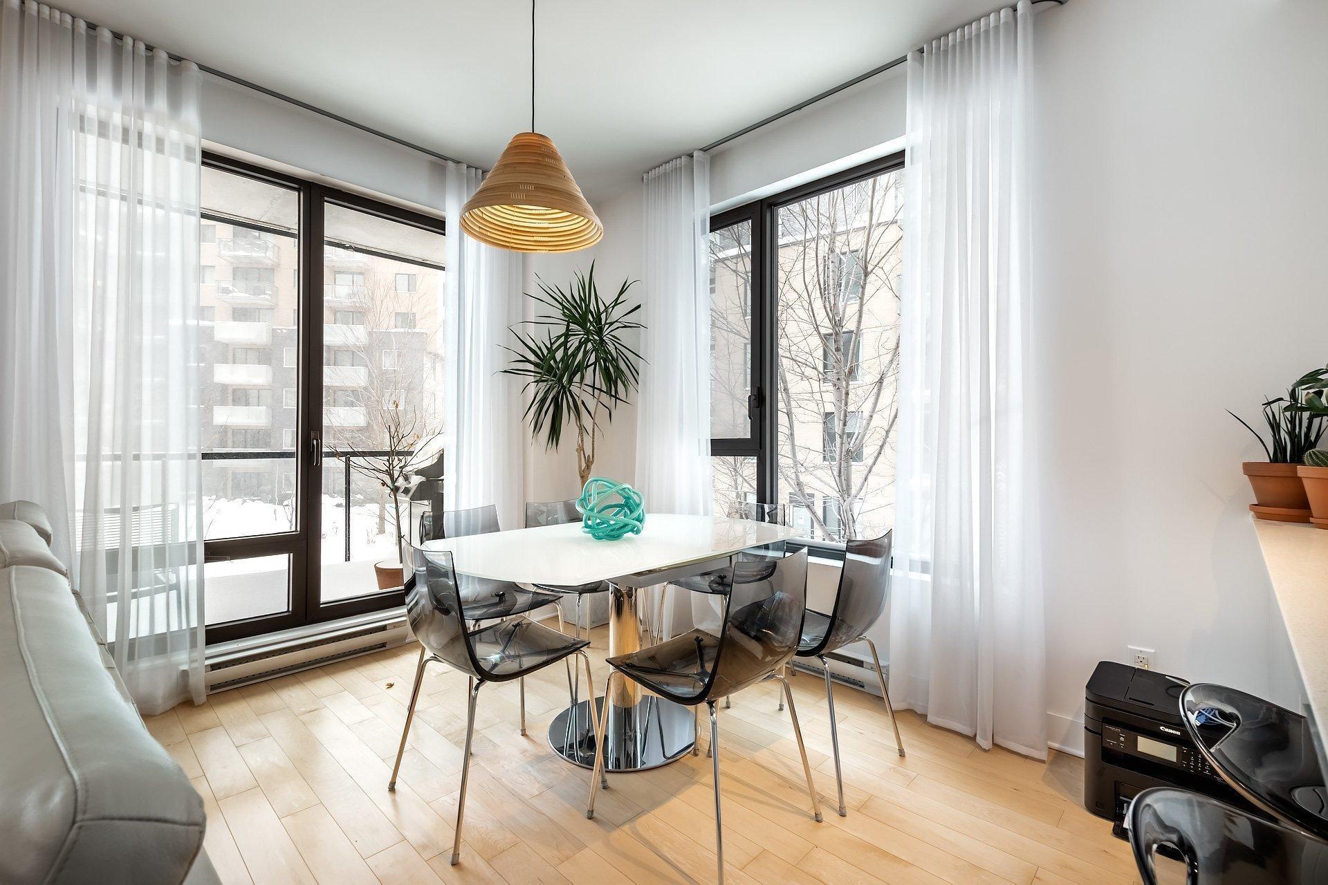 









7317


Av. Victoria

, 211,
Montréal (Côte-des-Neiges/Notre-Dame-de-Grâce),




QC
H4P0A3

