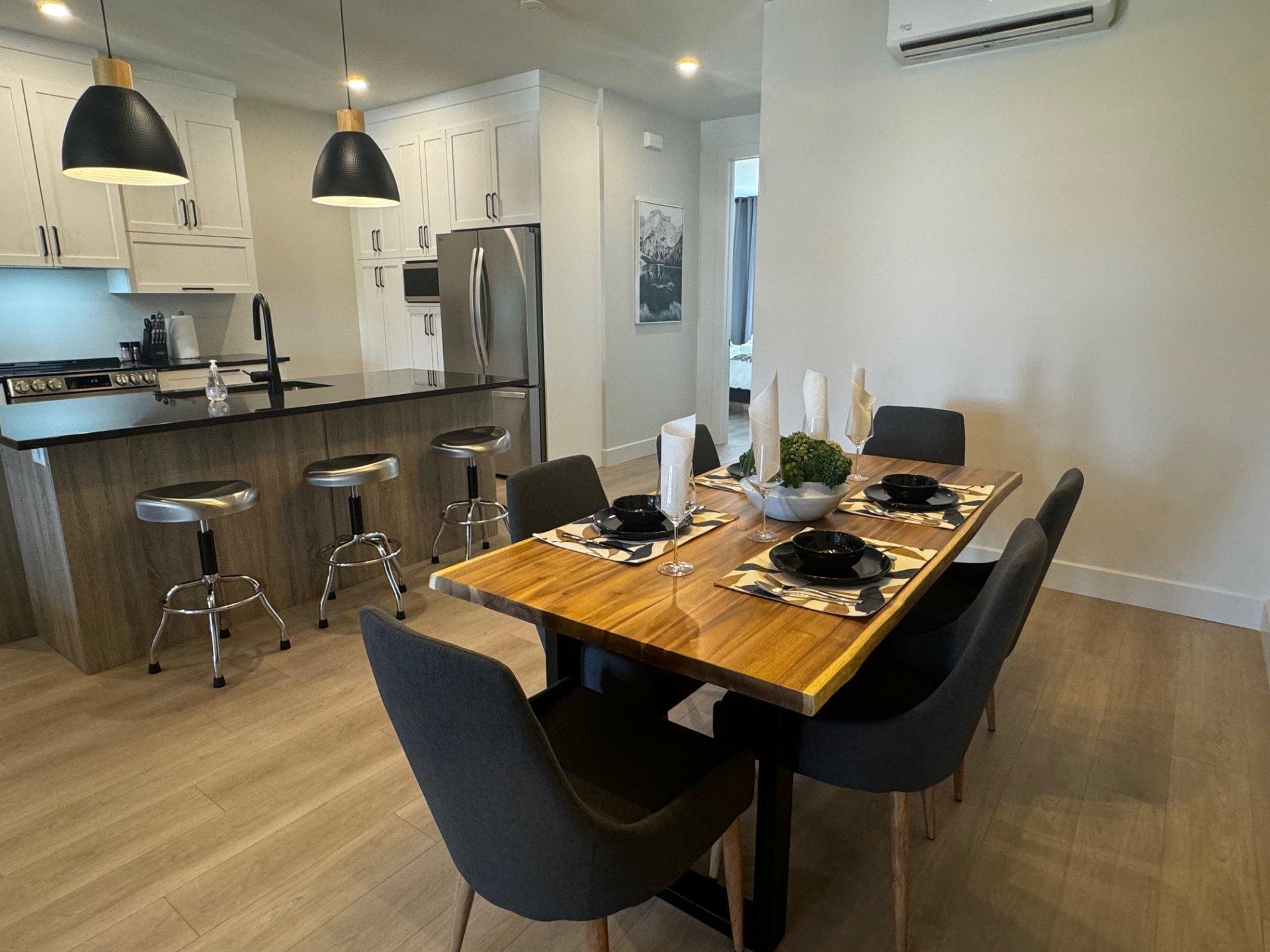 









15

 - 2


Rue de la Foulée

,
Orford,




QC
J1X6Z5

