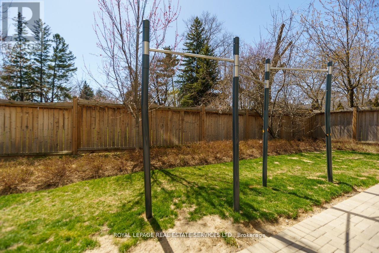 












13 - 650 ATWATER AVENUE

,
Mississauga,




Ontario
L5E3K2

