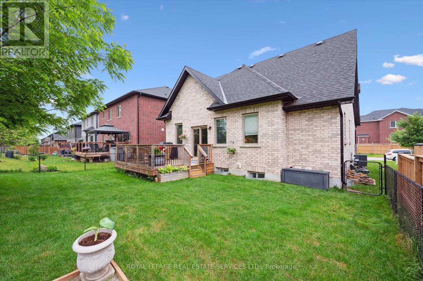 












65 PETERSON STREET

,
Blandford-Blenheim,




Ontario
N0J1G0

