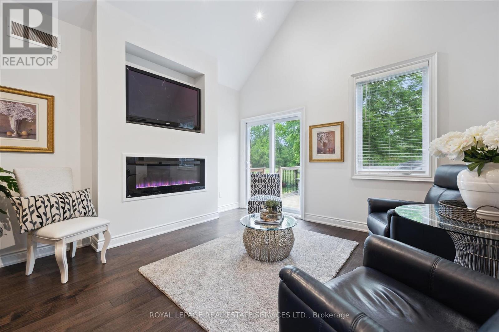 












65 PETERSON STREET

,
Blandford-Blenheim,




Ontario
N0J1G0

