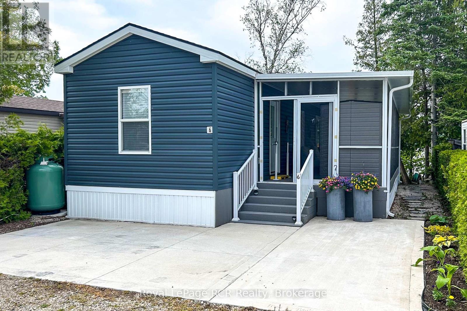 












UNIT # 6 - 2905 BRUCE RD 13

,
South Bruce Peninsula,




Ontario
N0H2T0

