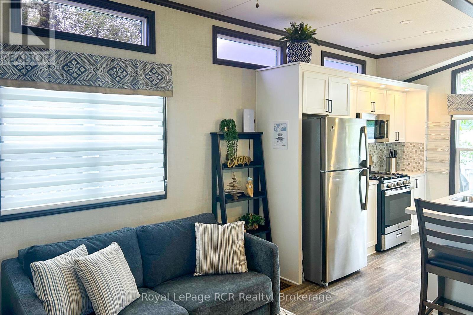 












UNIT # 6 - 2905 BRUCE RD 13

,
South Bruce Peninsula,




Ontario
N0H2T0

