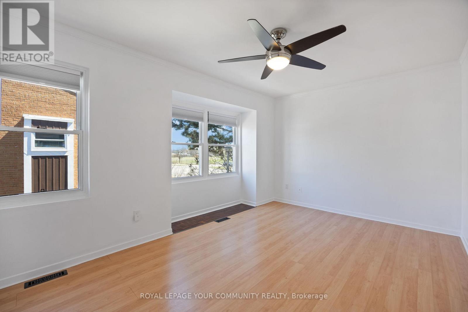 












39 - 1020 CENTRAL PARK DRIVE

,
Brampton,




Ontario
L6S3J5

