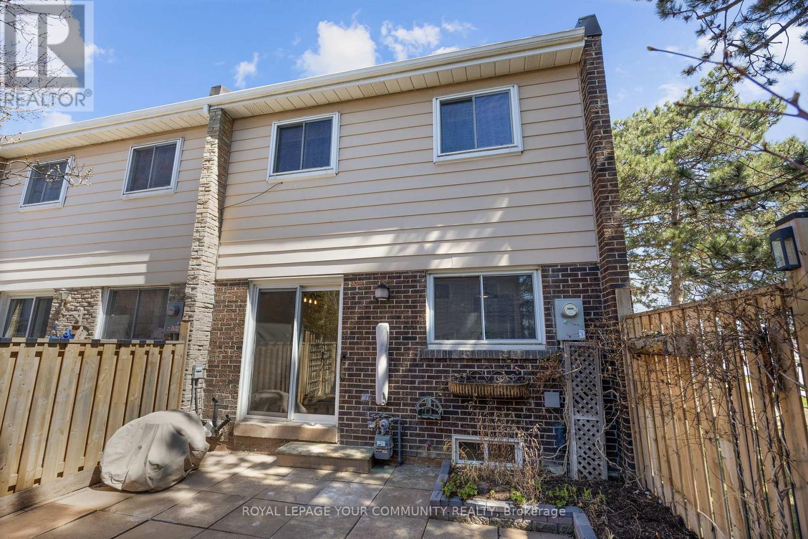 












39 - 1020 CENTRAL PARK DRIVE

,
Brampton,




Ontario
L6S3J5

