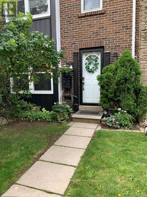 












39 - 1020 CENTRAL PARK DRIVE

,
Brampton,




Ontario
L6S3J5

