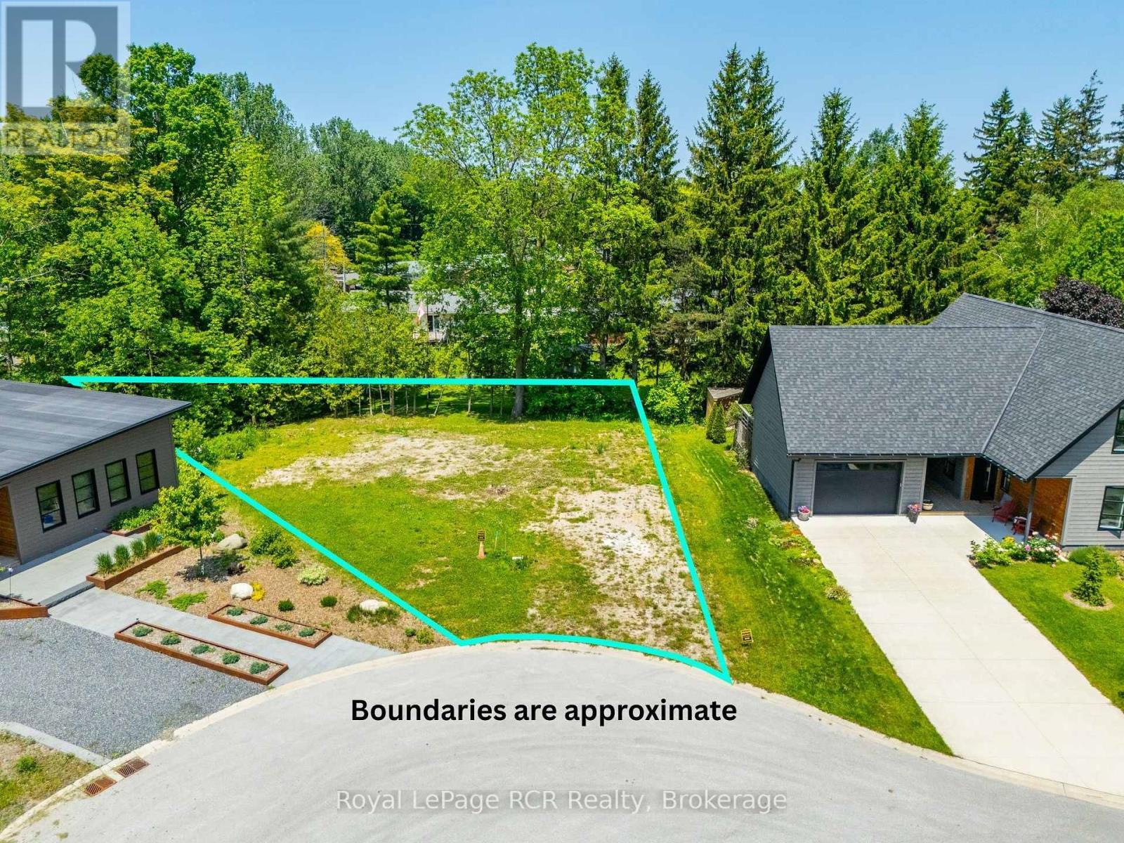 












48 GORDON CRESCENT

,
Meaford,







Ontario
N4L0A9

