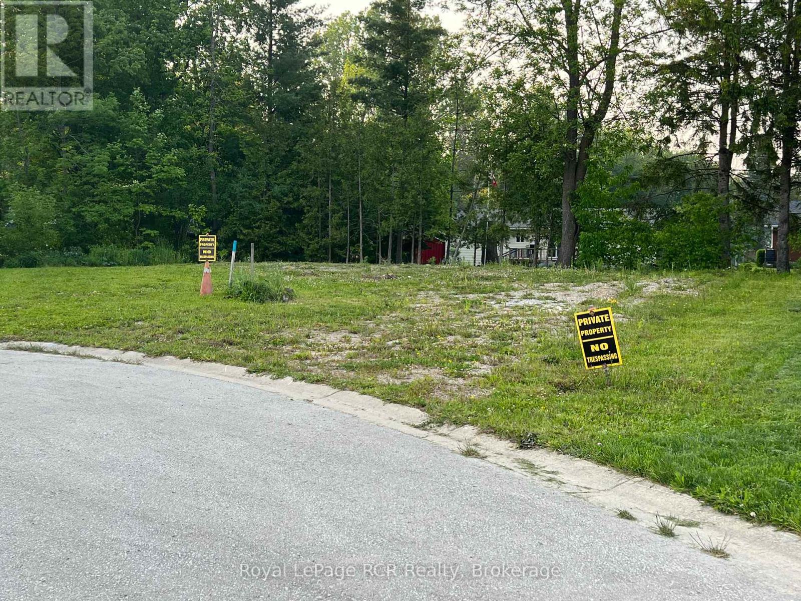 












48 GORDON CRESCENT

,
Meaford,







Ontario
N4L0A9


