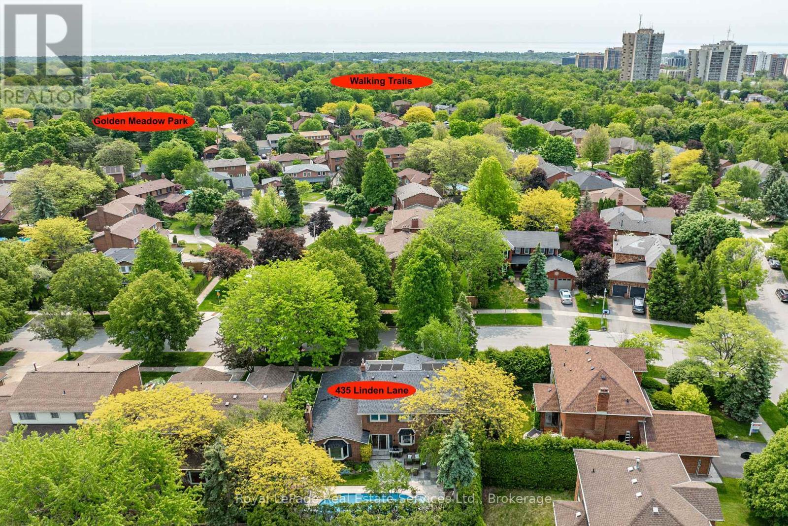 












435 LINDEN LANE

,
Oakville (FA Falgarwood),




Ontario
L6H3K2

