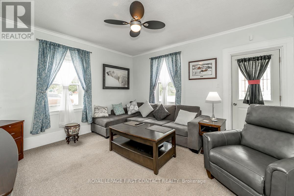 












7424 COUNTY RD 91 ROAD

,
Clearview,




Ontario
L0M1S0

