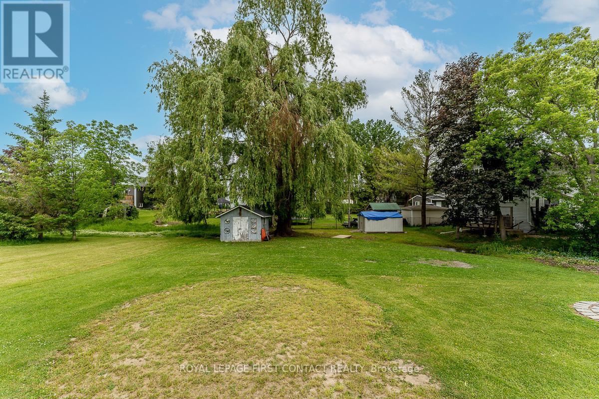 












7424 COUNTY RD 91 ROAD

,
Clearview,




Ontario
L0M1S0

