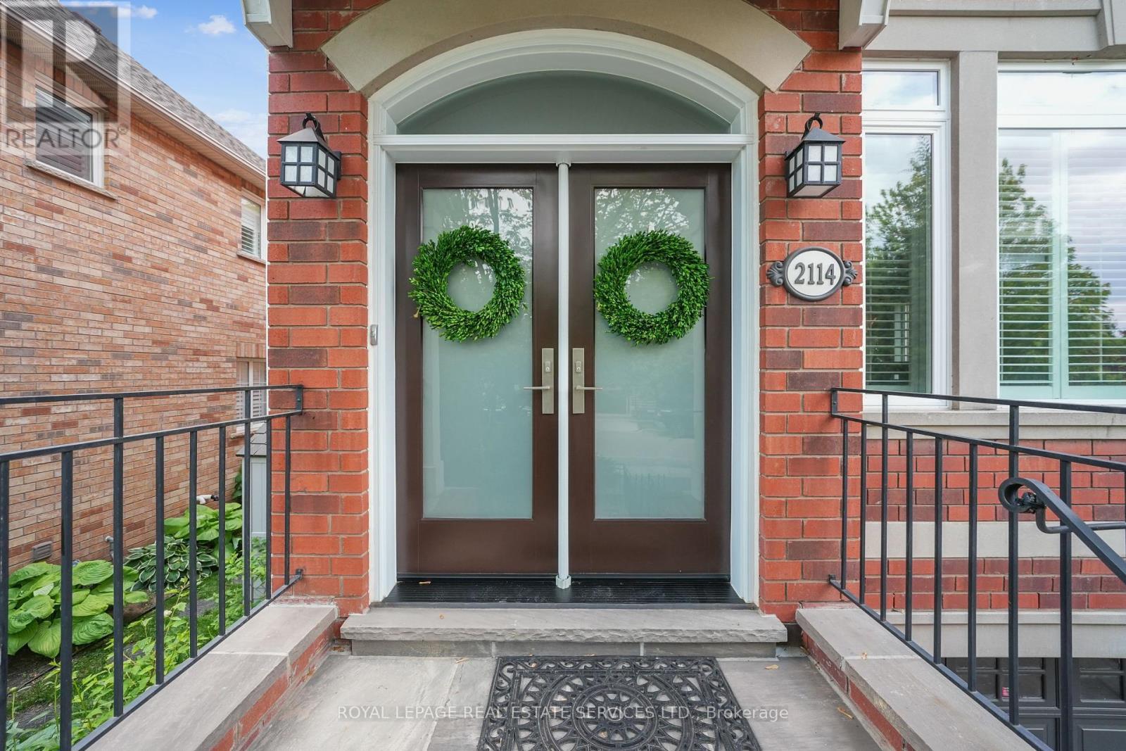 












2114 NIGHTINGALE WAY

,
Oakville,




Ontario
L6M3R5

