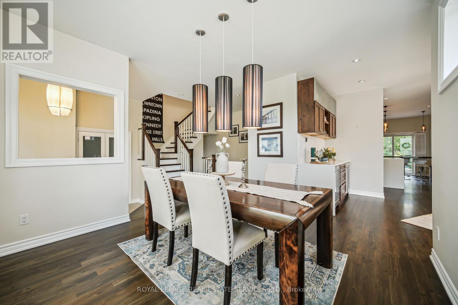 












2114 NIGHTINGALE WAY

,
Oakville,




Ontario
L6M3R5

