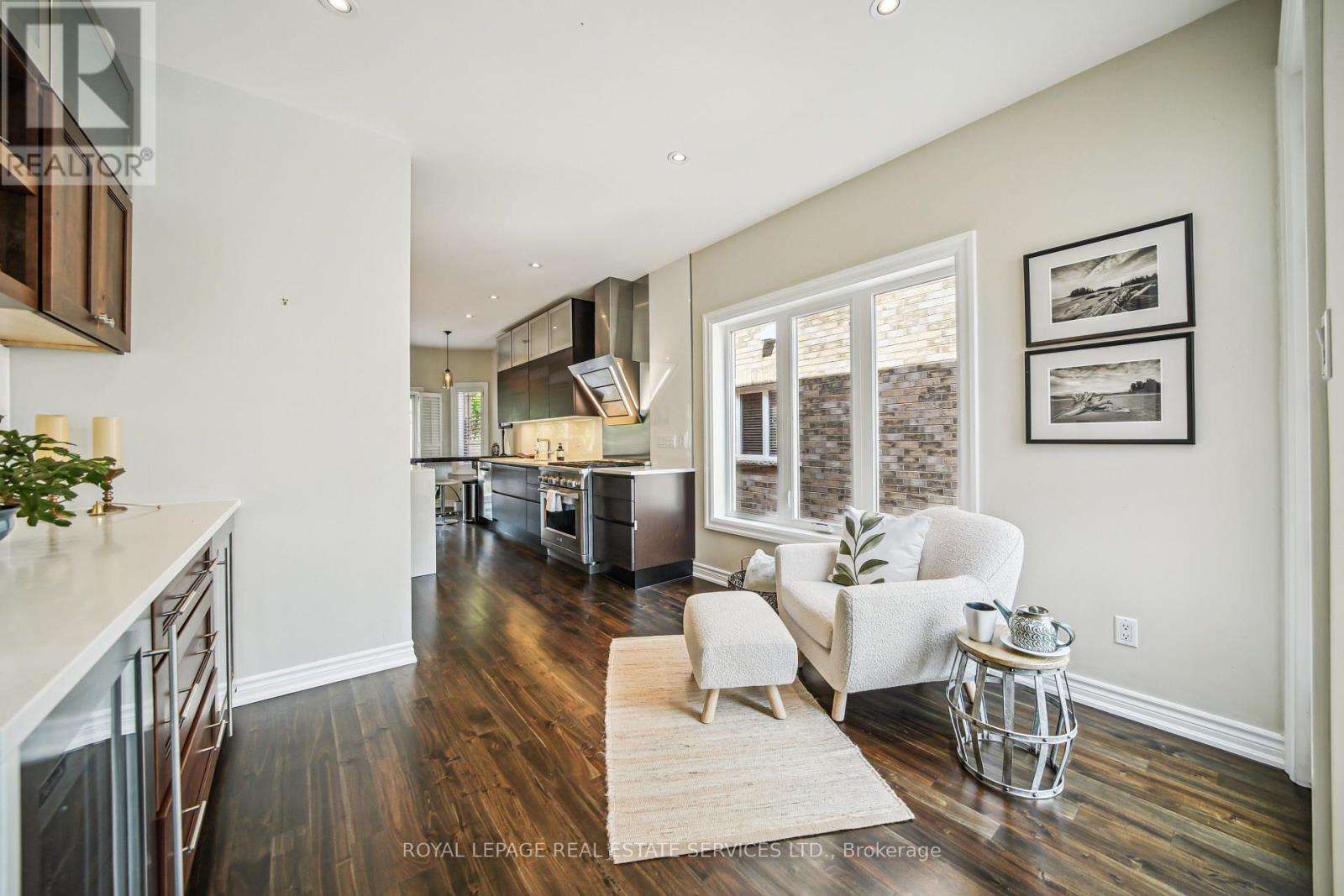 












2114 NIGHTINGALE WAY

,
Oakville,




Ontario
L6M3R5

