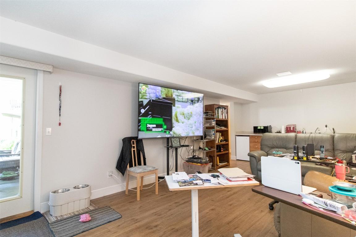 









3811


Glen Canyon

Drive,
West Kelowna,




BC
V4T 2P7


