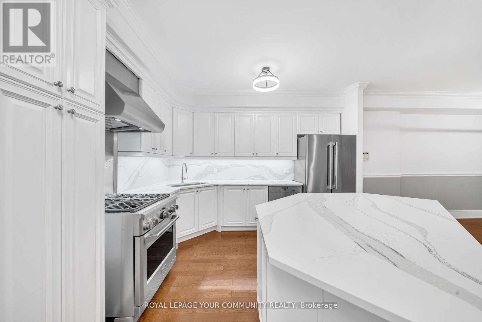 












#107 - 165 DIVISION STREET

,
Cobourg,




Ontario
K9A0B3

