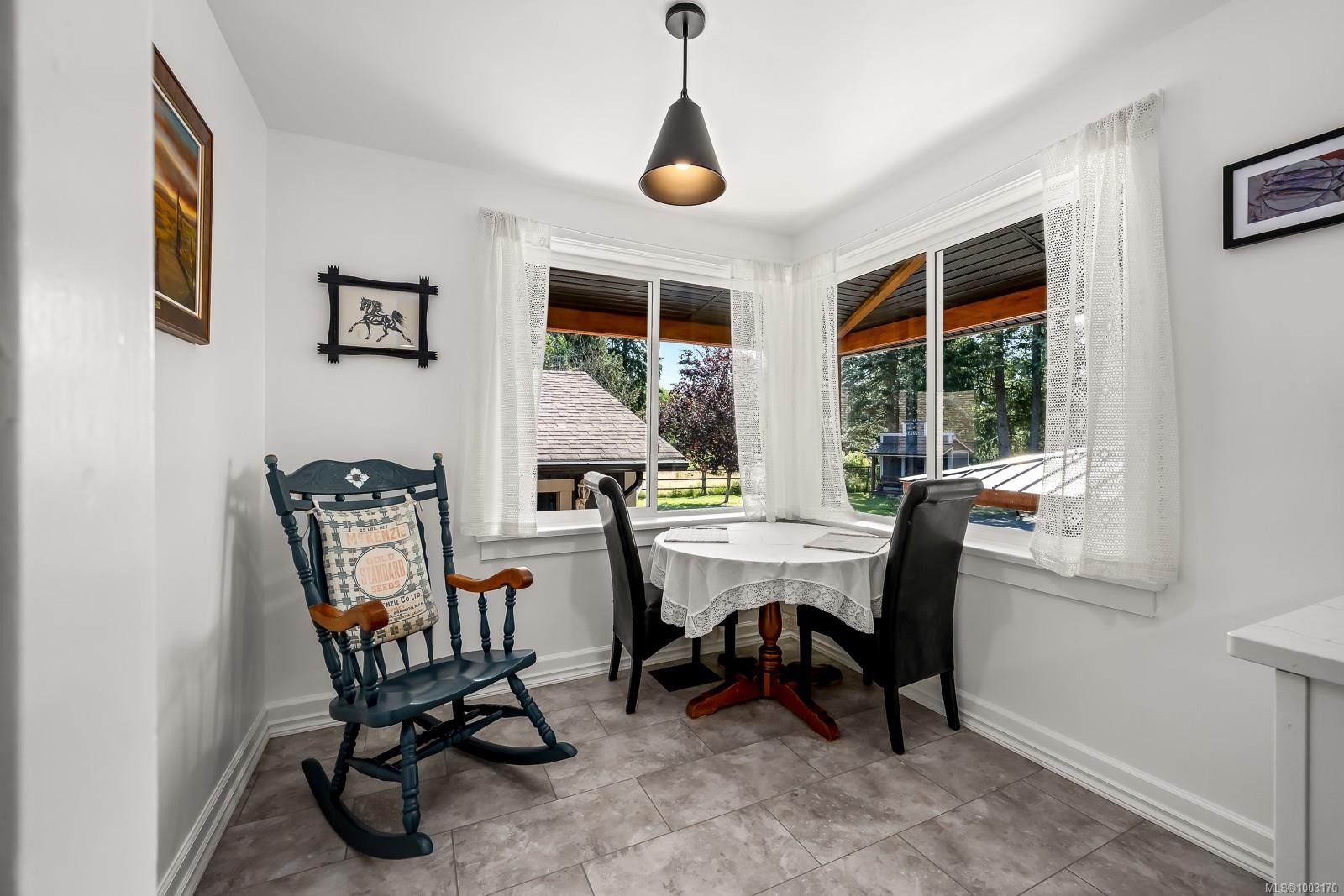 









6392


Island

Hwy North,
Courtenay,




BC
V9J 1T7

