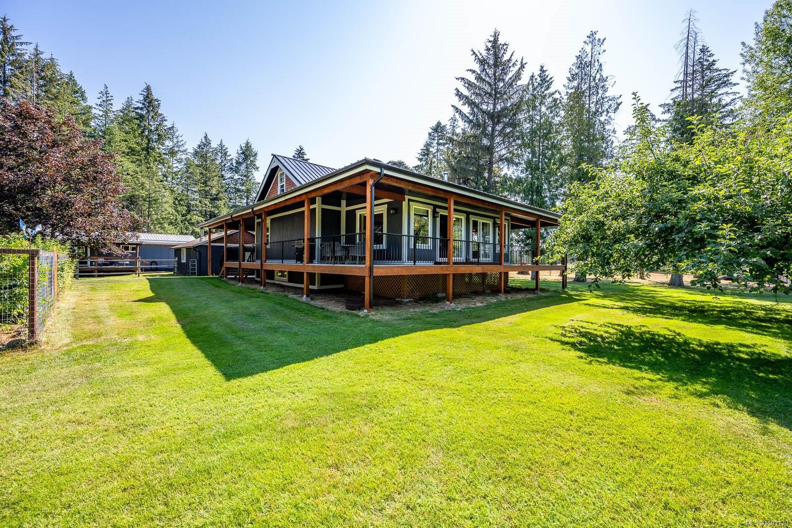 









6392


Island

Hwy North,
Courtenay,




BC
V9J 1T7

