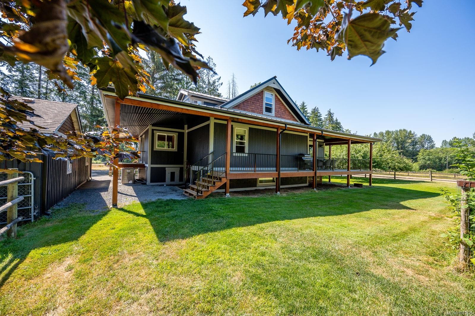 









6392


Island

Hwy North,
Courtenay,




BC
V9J 1T7

