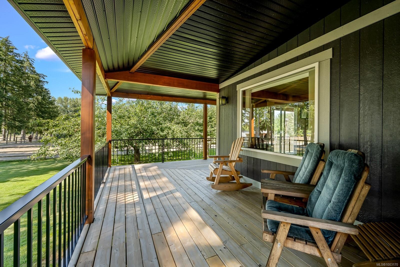









6392


Island

Hwy North,
Courtenay,




BC
V9J 1T7

