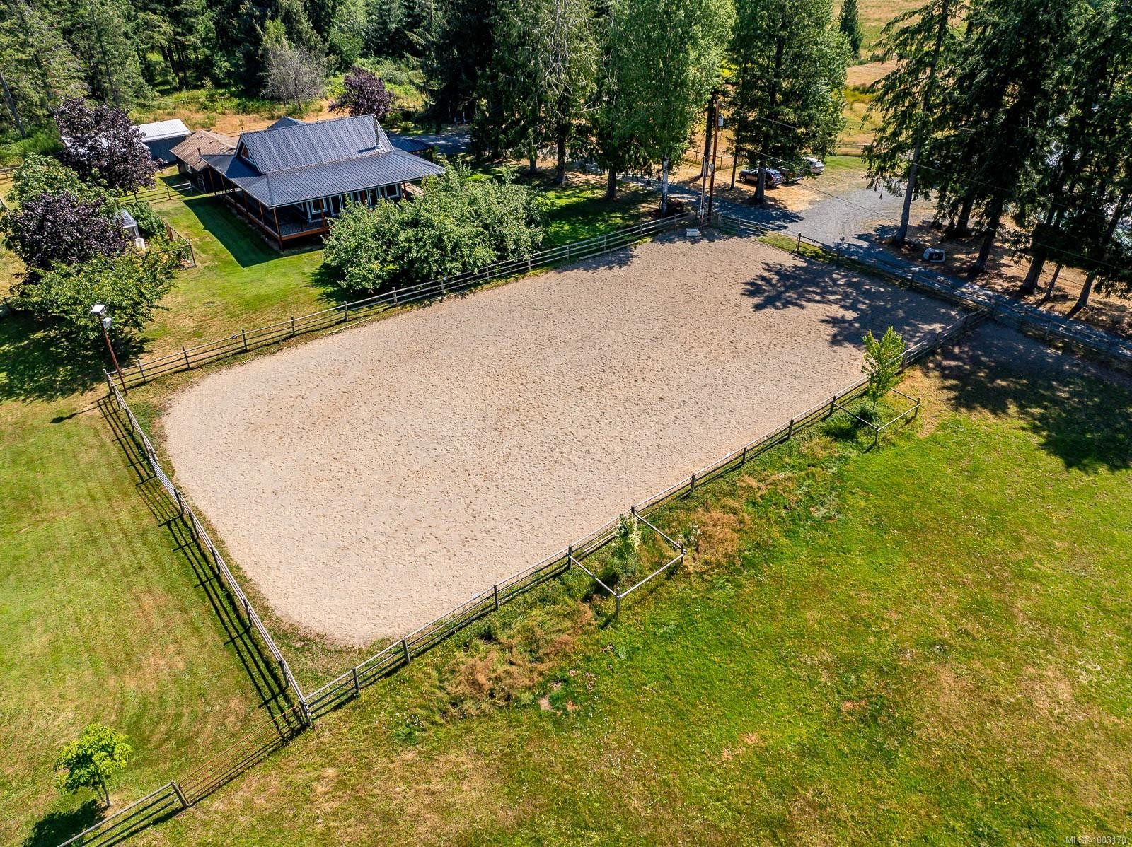









6392


Island

Hwy North,
Courtenay,




BC
V9J 1T7

