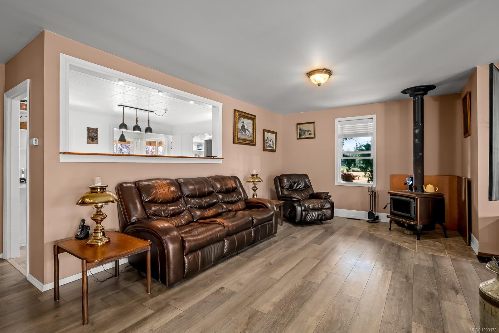 









6392


Island

Hwy North,
Courtenay,




BC
V9J 1T7

